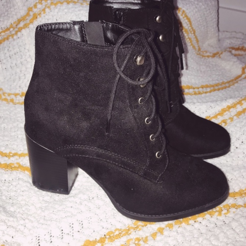 Black ankle booties